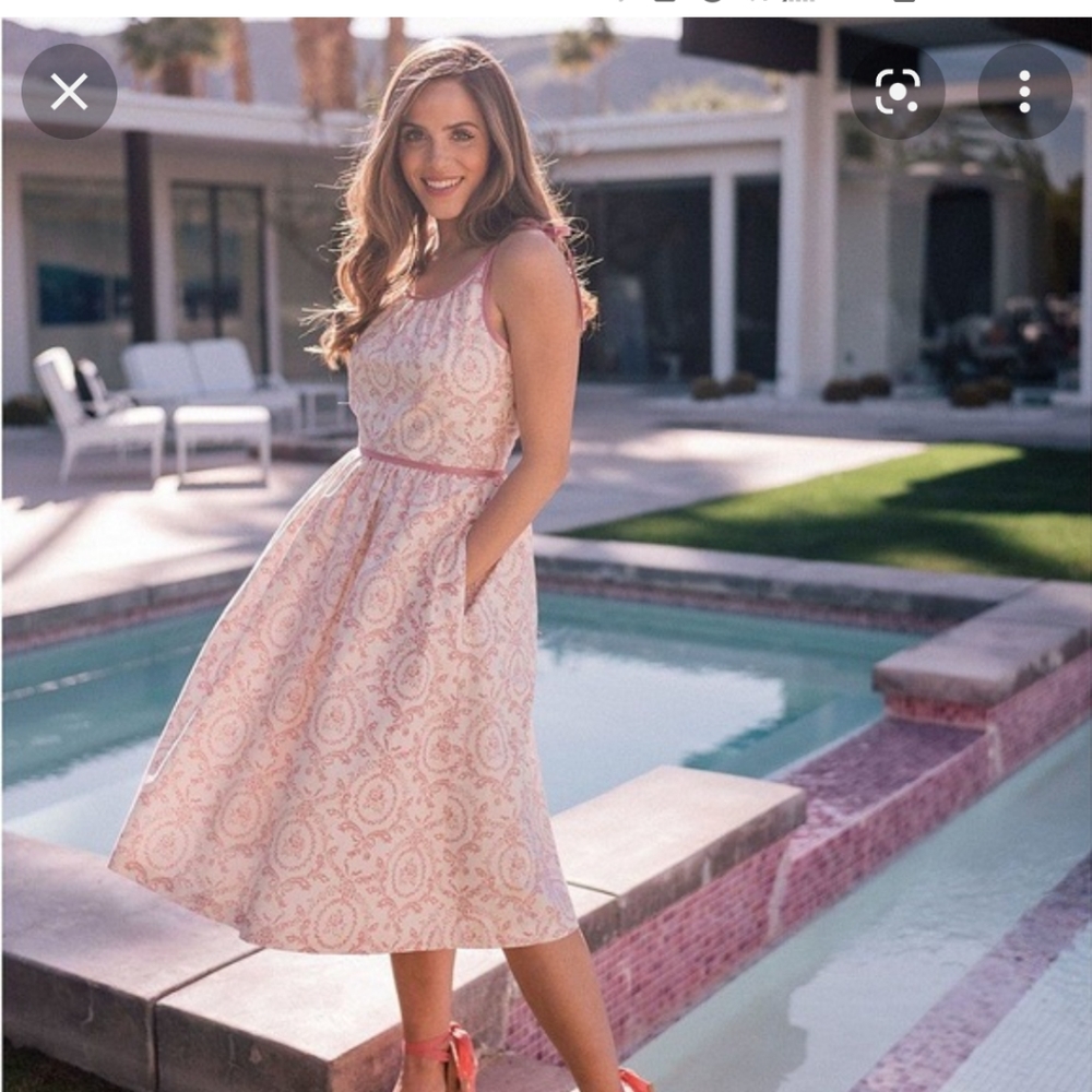 Gal Meets Glam Norah Dress